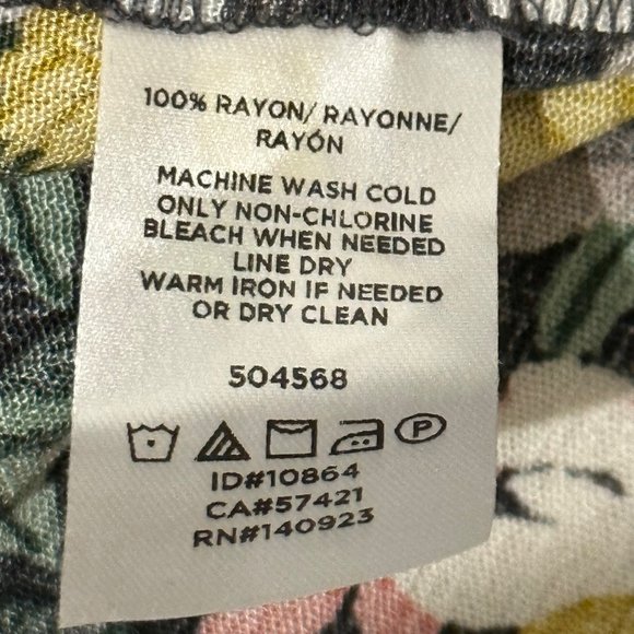 Loft size L pink floral knotted hem long sleeve v neck top - Picture 7 of 8